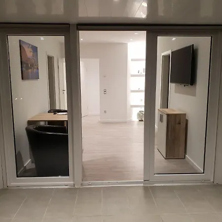 Apartment Mit Jacuzzi Nähe Flughafen Köln Bonn *