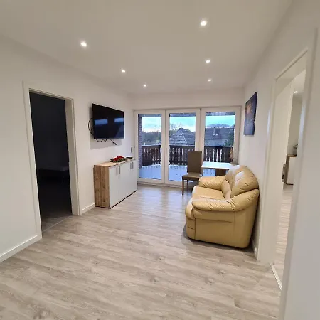 Mit Jacuzzi Naehe Flughafen Koeln Bonn *