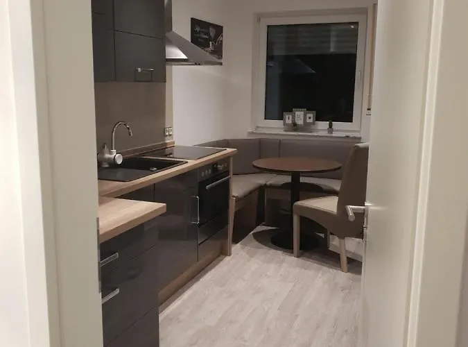 Mit Jacuzzi Naehe Flughafen Koeln Bonn Troisdorf