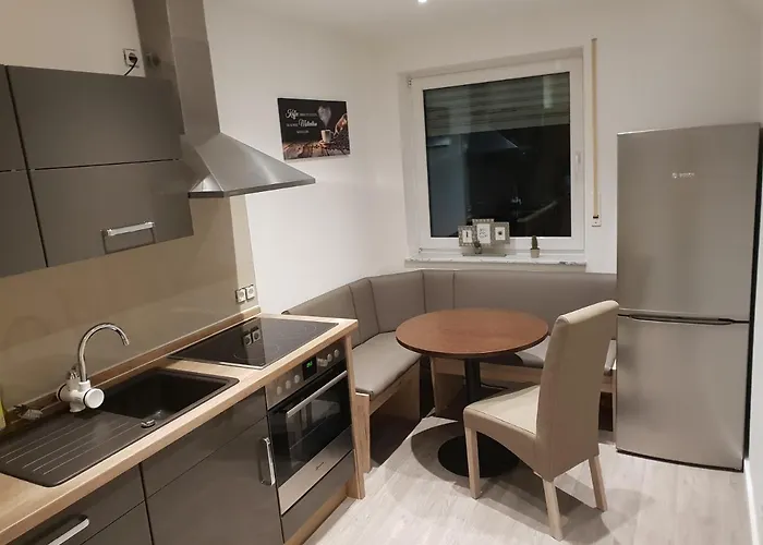 Mit Jacuzzi Naehe Flughafen Koeln Bonn *