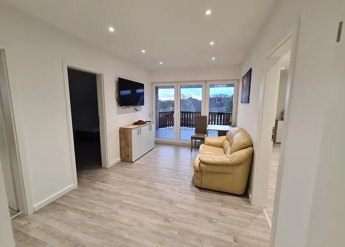 Mit Jacuzzi Naehe Flughafen Koeln Bonn *